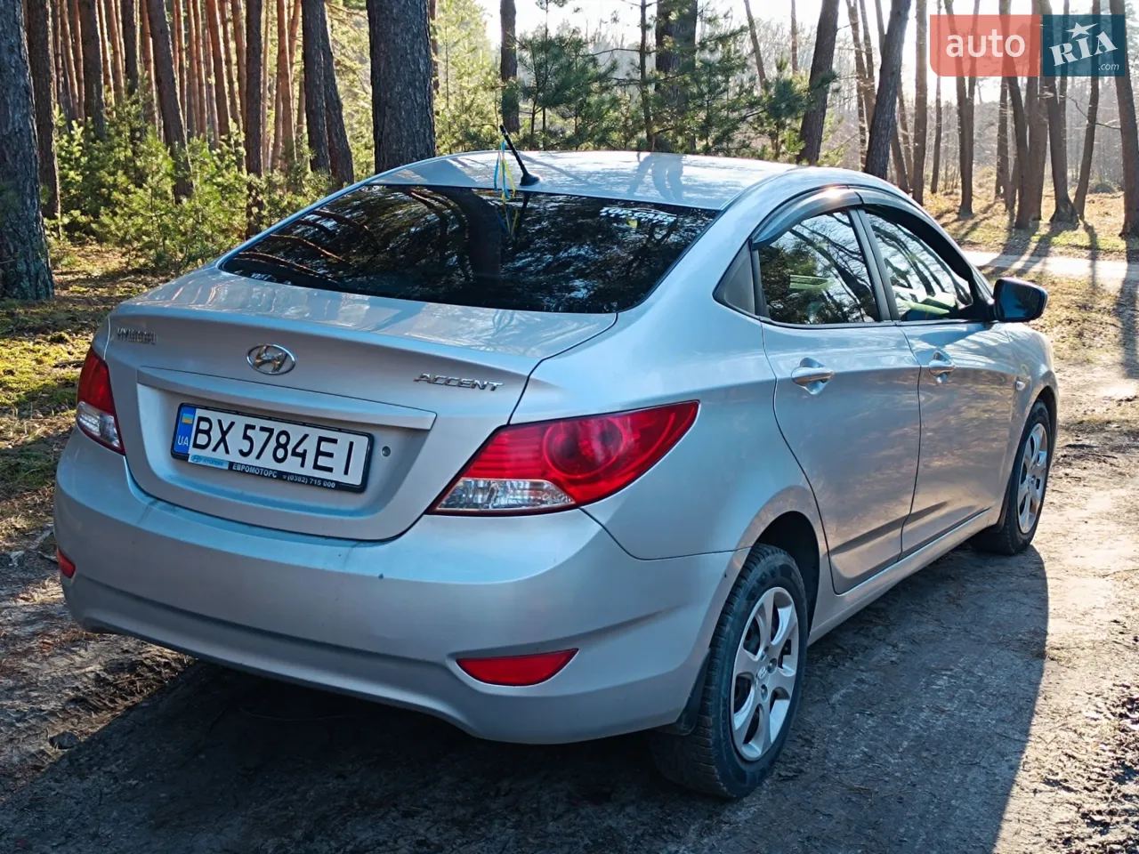 2012 Hyundai Accent - мініатюра 4
