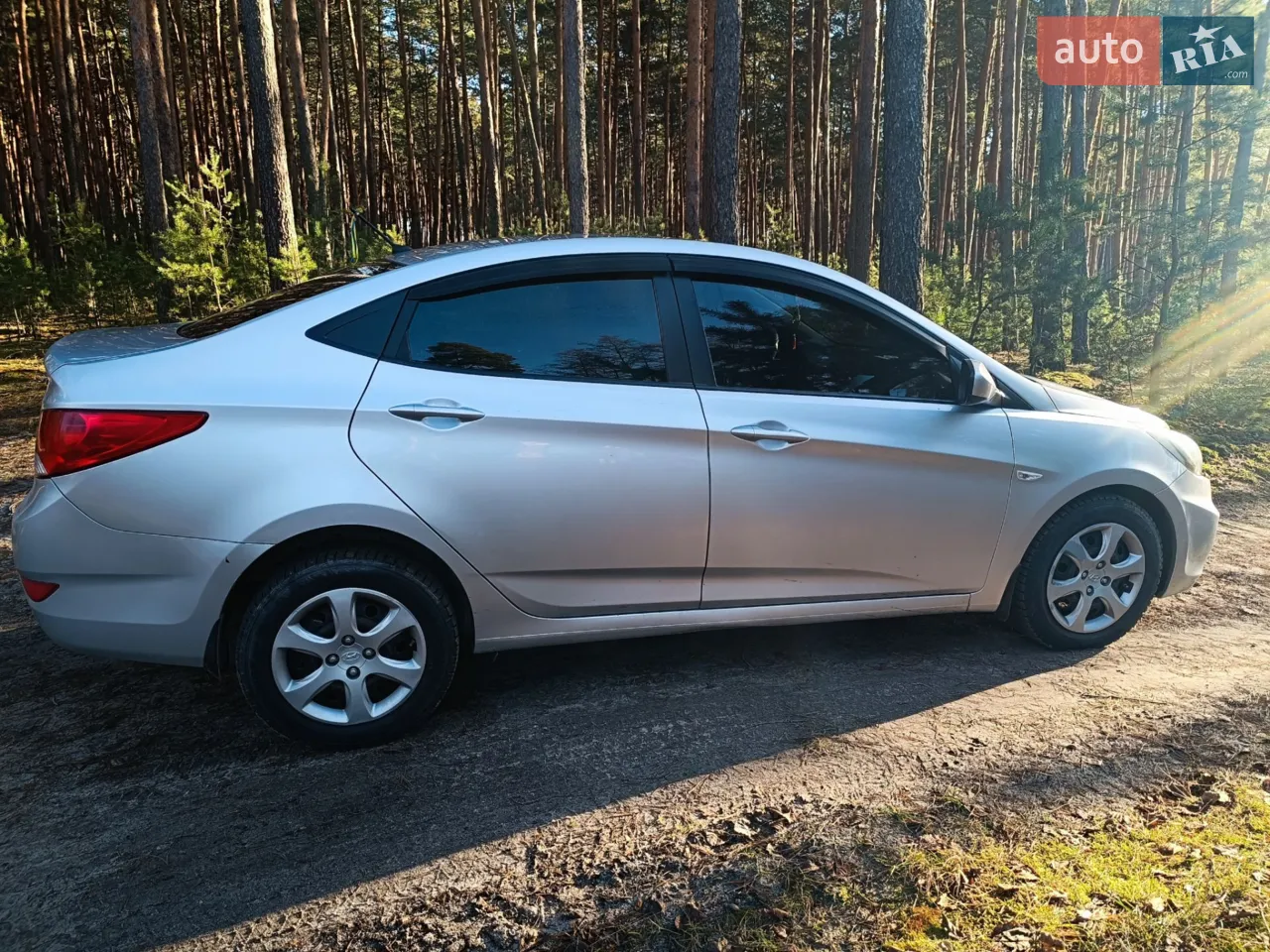 2012 Hyundai Accent - мініатюра 5