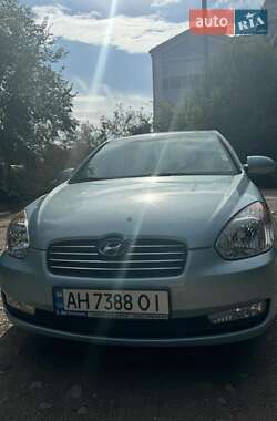 Hyundai Accent 2008