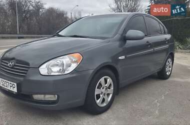 Hyundai Accent  2008