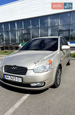 Hyundai Accent  2008