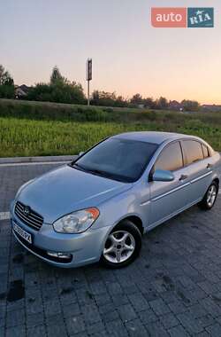 Hyundai Accent  2008
