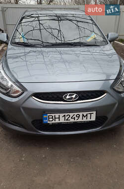 Hyundai Accent  2019