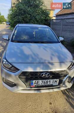 Hyundai Accent  2017