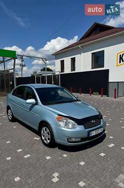 Hyundai Accent  2009