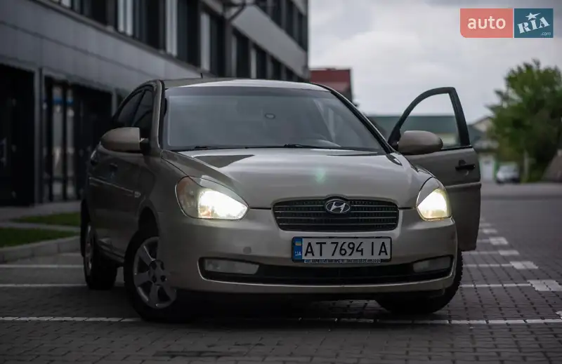 Hyundai Accent