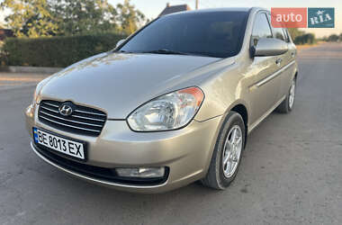 Hyundai Accent  2008