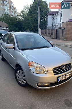Hyundai Accent  2008