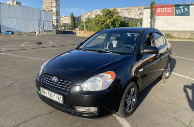 Hyundai Accent  2007