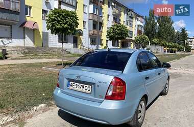 Hyundai Accent  2008