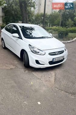 Hyundai Accent  2017