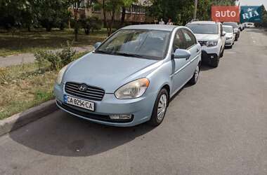 Hyundai Accent 2009
