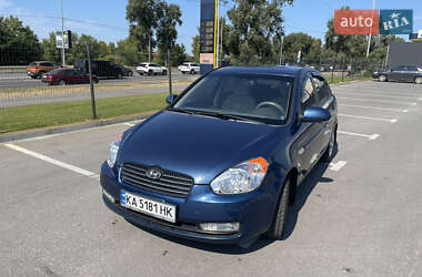 Hyundai Accent  2008