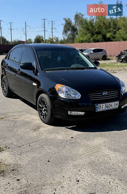 Hyundai Accent  2008