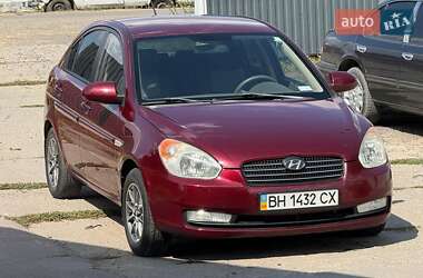Hyundai Accent  2008