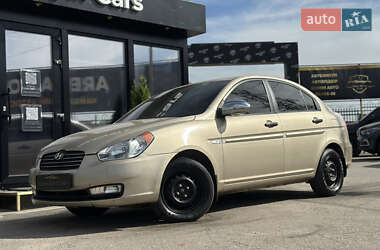 Hyundai Accent  2008