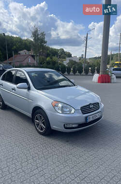 Hyundai Accent  2008