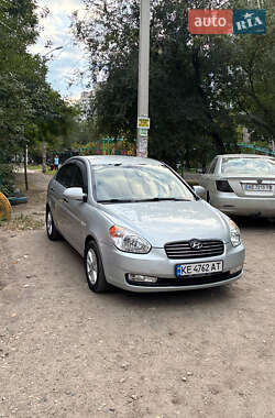 Hyundai Accent  2008