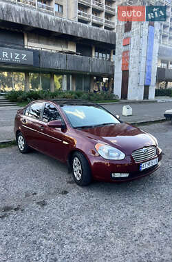 Hyundai Accent  2008