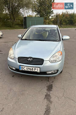 Hyundai Accent  2008