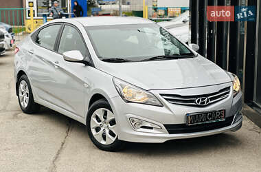 Hyundai Accent  2016