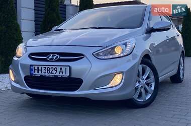 Hyundai Accent 2016