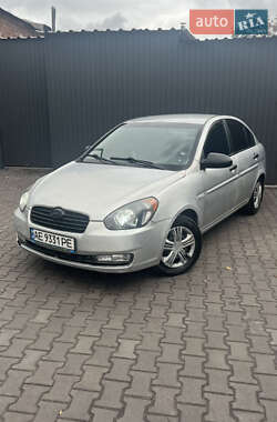 Hyundai Accent  2008
