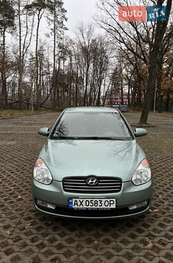 Hyundai Accent  2008