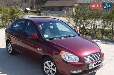 Hyundai Accent  2008