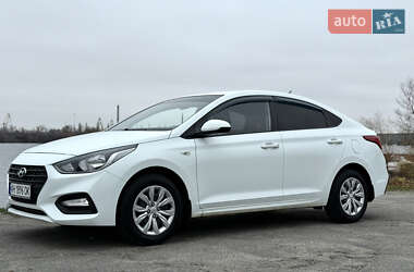 Hyundai Accent 2017