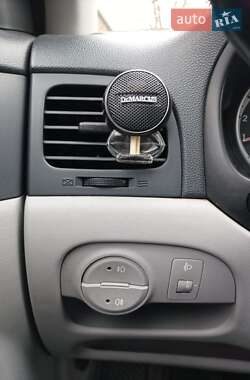 Hyundai Accent  2008