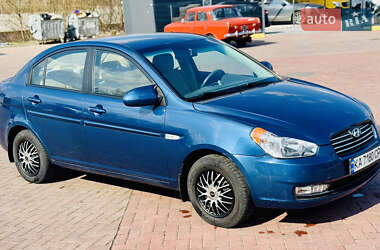 Hyundai Accent  2008