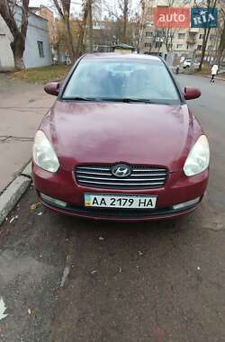 Hyundai Accent  2008