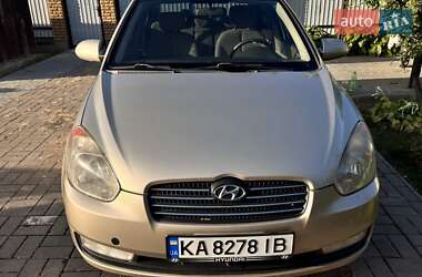 Hyundai Accent  2008