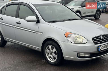 Hyundai Accent  2008