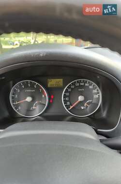 Hyundai Accent  2008