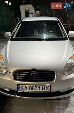 Hyundai Accent  2008