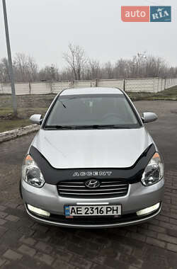 Hyundai Accent  2008