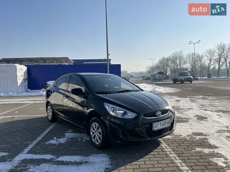 Hyundai Accent