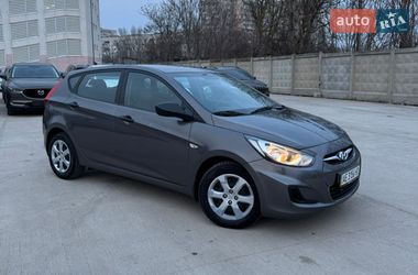 Hyundai Accent  2014