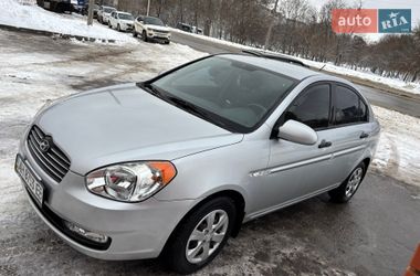 Hyundai Accent  2008