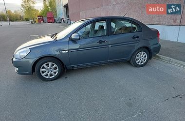 Hyundai Accent  2008