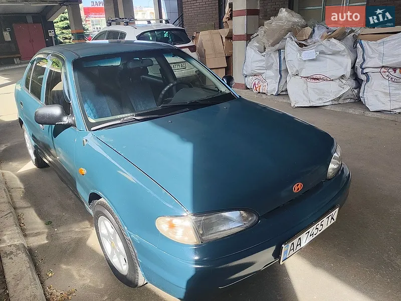 Hyundai Accent
