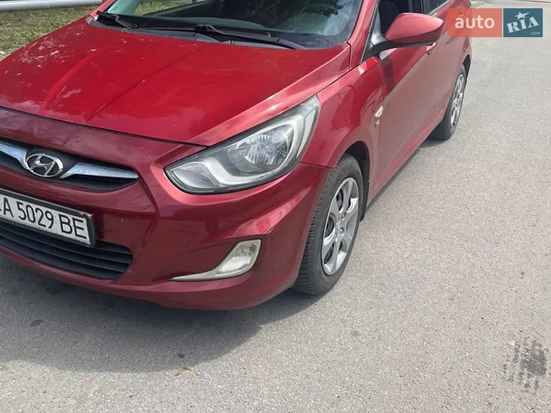 Hyundai Accent