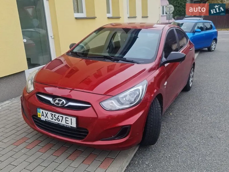 Hyundai Accent