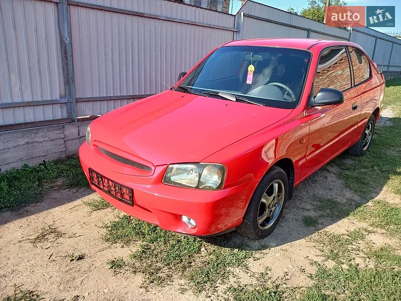 Hyundai Accent 2001