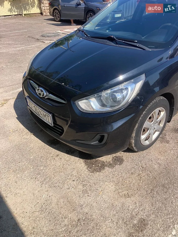2013 Hyundai Accent - мініатюра 2