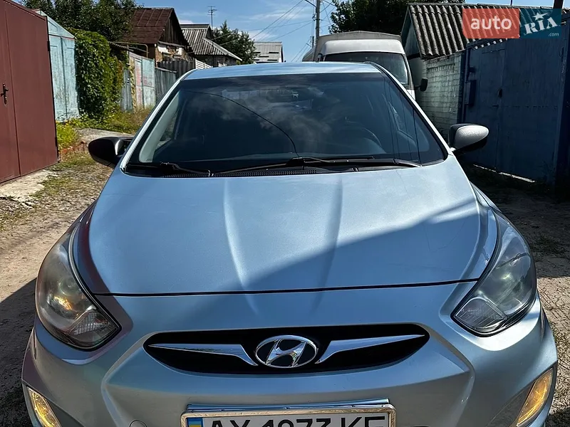 Hyundai Accent