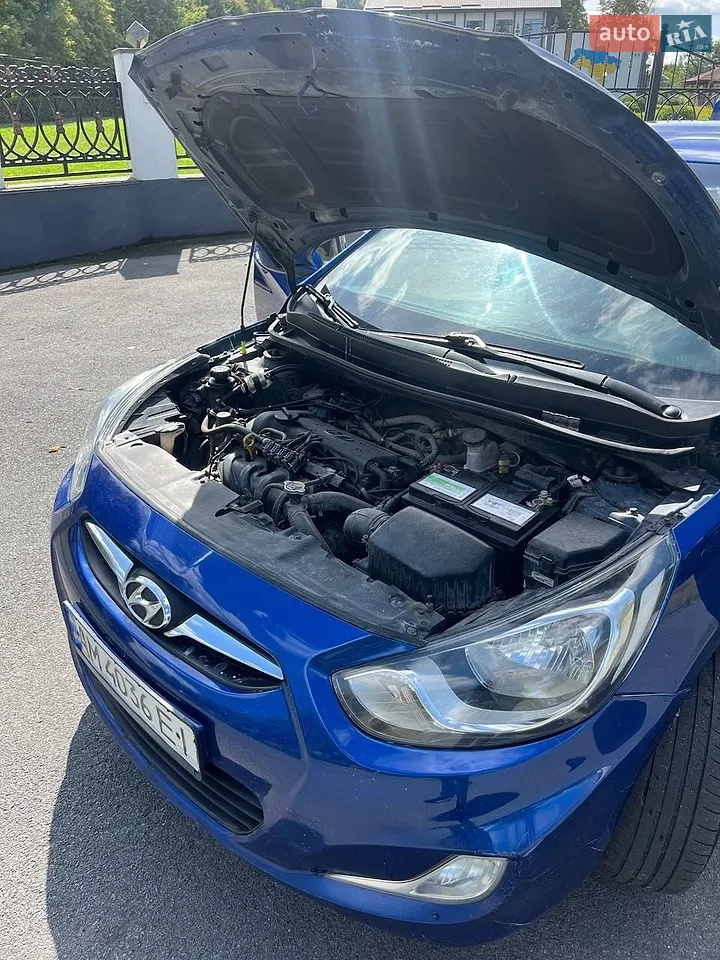 2012 Hyundai Accent - мініатюра 3