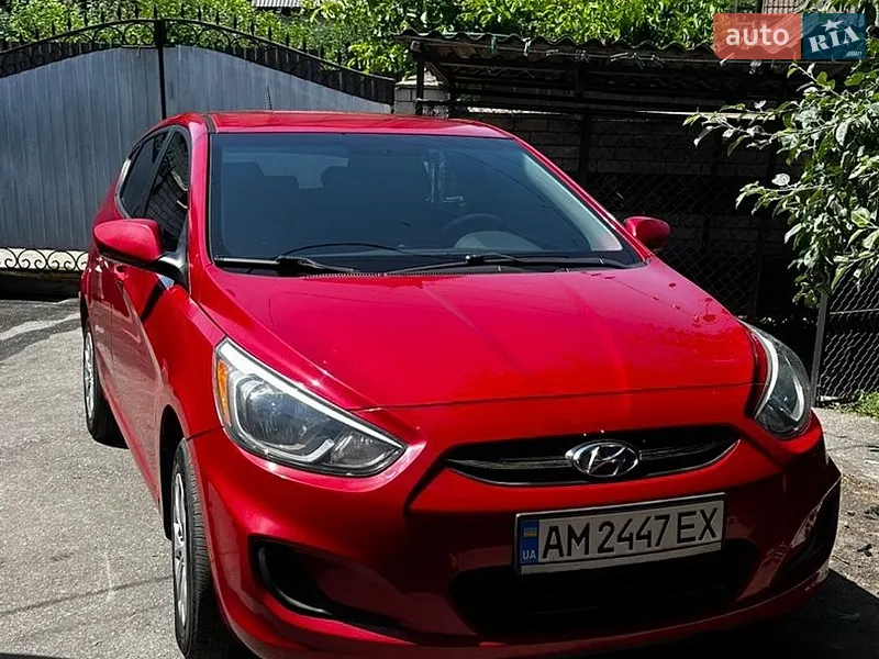 Hyundai Accent 2015